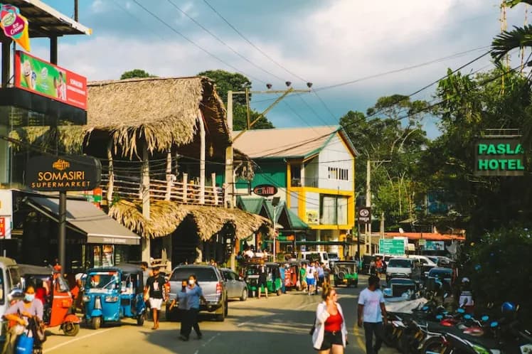 SRI LANKA IN DEPTH: PREMIUM EXPEDITION image 2